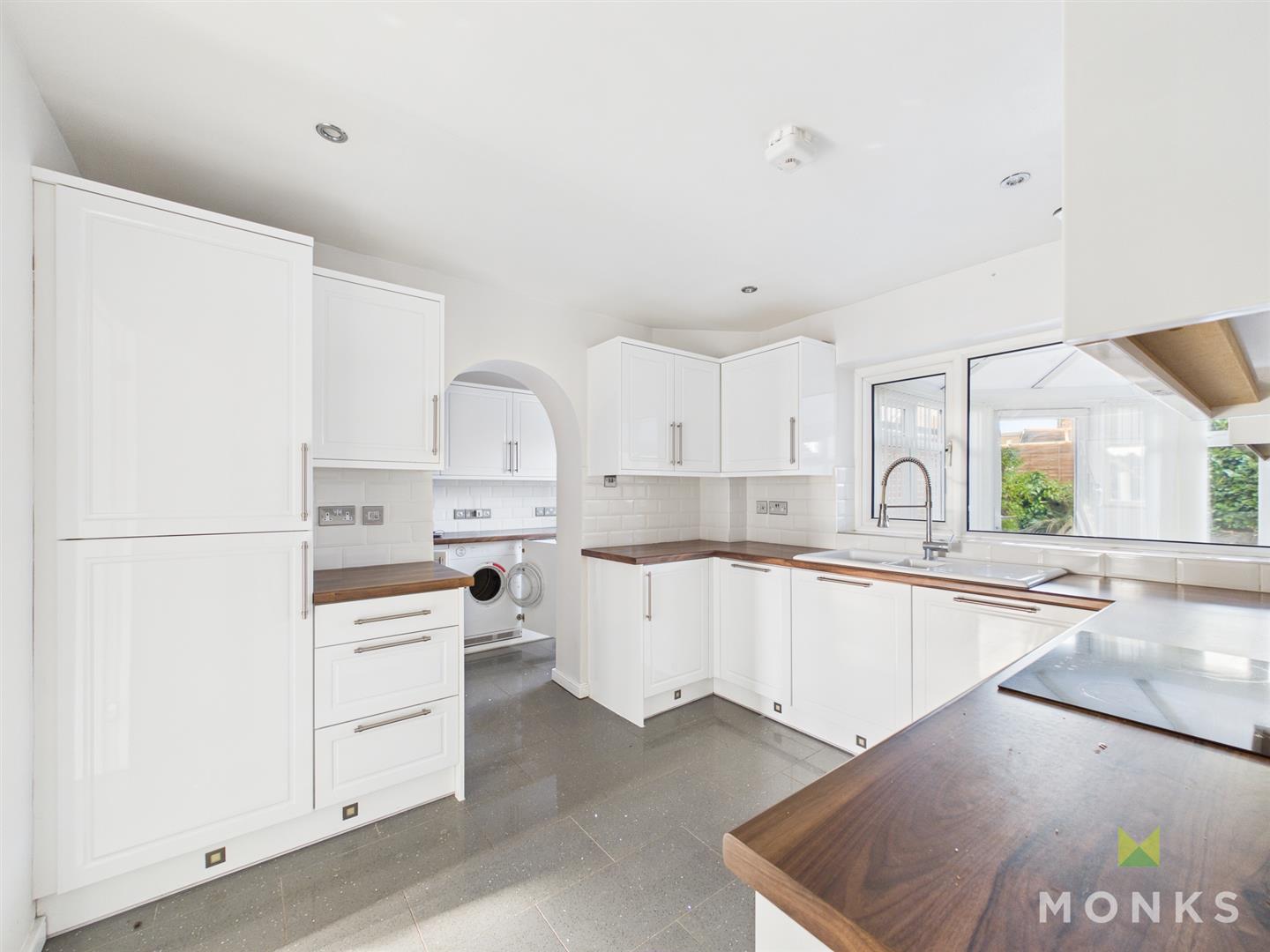 4 Baytree Avenue, Oswestry, SY11 3QA SSTC